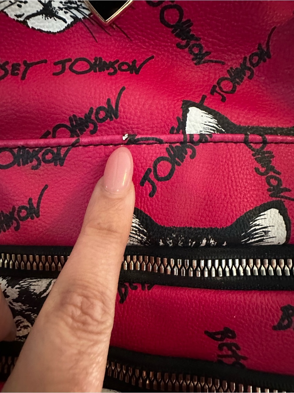 Betsey Johnson Hot Pink Kitten Cat Face Mini Backpack with Black Accents Be Mine - Picture 4 of 8